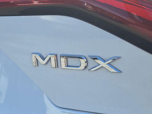 Used 2023 Acura MDX SH-AWD w/ Technology Package image 30