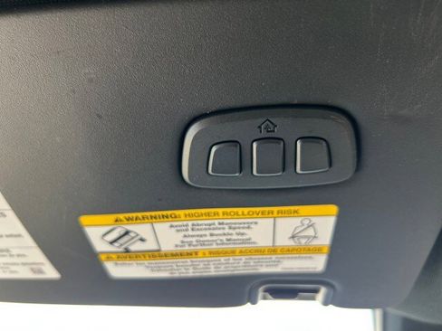 Certified 2024 Ford Ranger Raptor AWD/4WD image 19