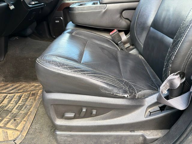 Used 2015 GMC Sierra 1500 SLT w/ SLT Crew Cab Value Package AWD/4WD image 16