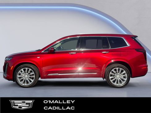 Certified 2023 Cadillac XT6 Premium Luxury w/ LPO, Floor Liner Package AWD/4WD image 2