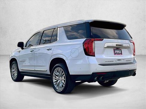 Used 2023 GMC Yukon Denali w/ Advanced Technology Package image 13