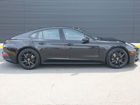 New 2026 Porsche Panamera 4 image 9