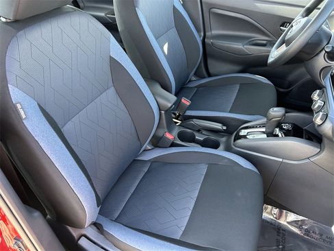 New 2025 Nissan Versa SV w/ Trunk Package image 10