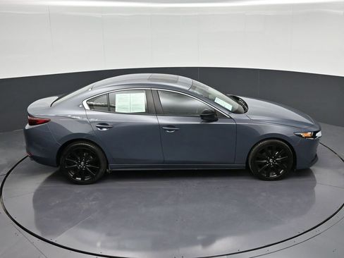 Used 2022 MAZDA MAZDA3 s FWD image 16