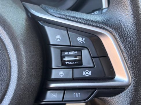 Used 2022 Subaru Forester AWD/4WD image 28