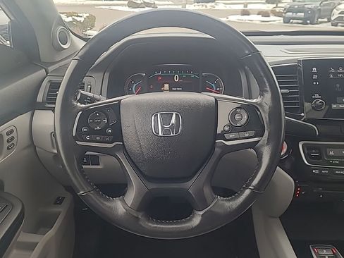 Used 2019 Honda Pilot Touring image 13