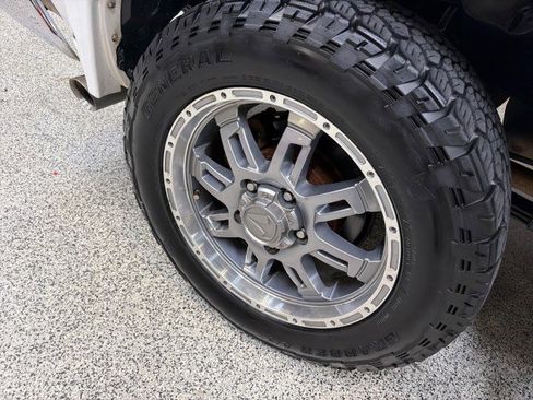 Used 2016 Toyota Tundra SR5 w/ SR5 Upgrade Package image 50