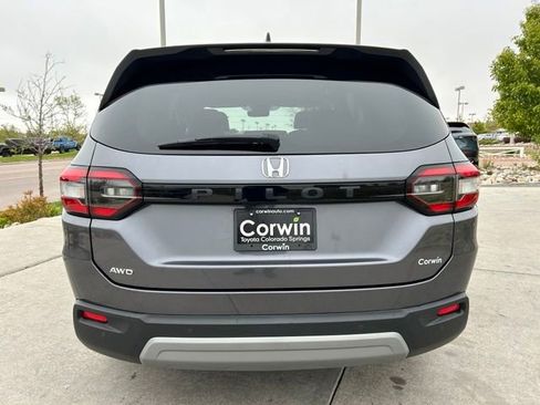 Used 2024 Honda Pilot EX-L image 7