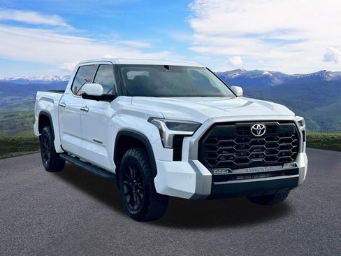 Used 2023 Toyota Tundra Limited w/ TRD Off-Road Package image 7