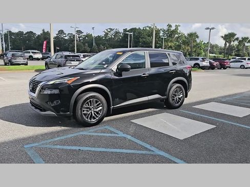Used 2023 Nissan Rogue S FWD image 23