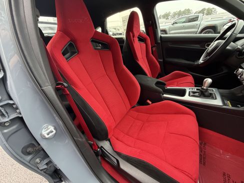 Used 2024 Honda Civic Type R image 16