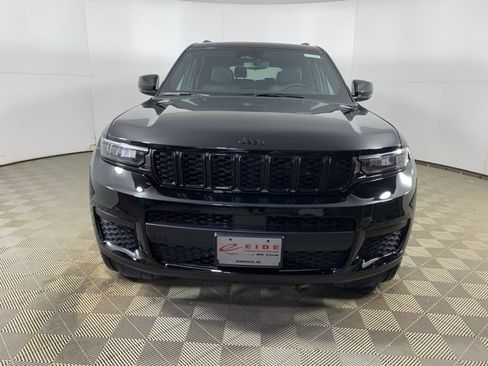 New 2025 Jeep Grand Cherokee L Altitude image 6