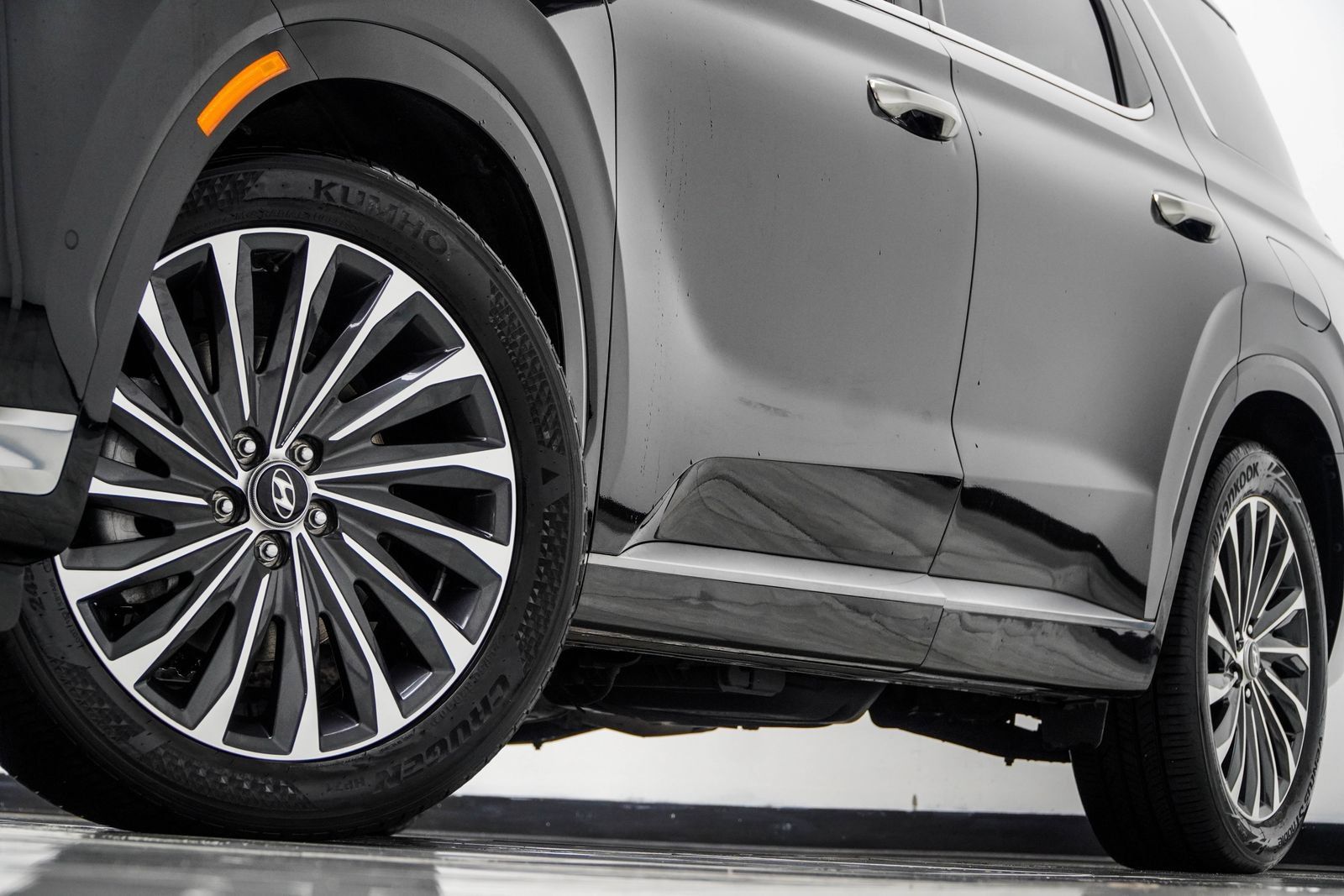 Used 2025 Hyundai Palisade Calligraphy AWD/4WD image 4