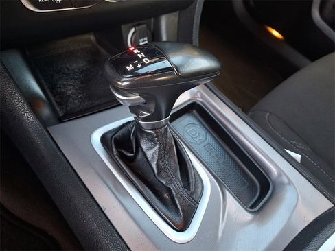 Used 2023 Dodge Charger SXT image 16