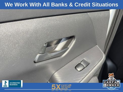 Used 2024 Nissan Sentra SV image 23