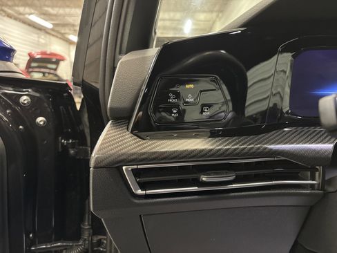 Used 2023 Volkswagen Golf 20th Anniversary Edition image 14