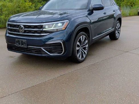 Used 2022 Volkswagen Atlas Cross Sport SEL R-Line AWD/4WD image 1