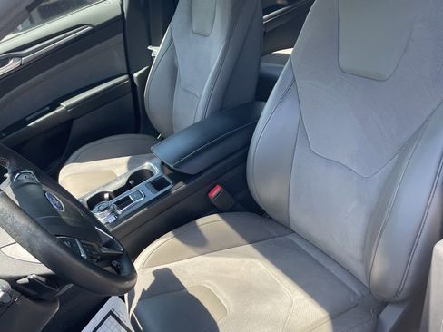 Used 2018 Ford Fusion Sport w/ Equipment Group 401A AWD/4WD image 5