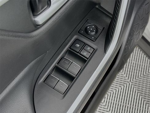 Certified 2025 Toyota RAV4 XLE image 18