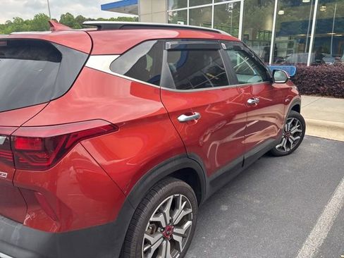 Used 2021 Kia Seltos SX AWD/4WD image 11