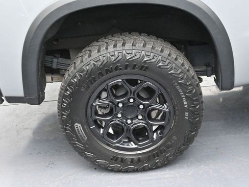 Used 2024 Chevrolet Silverado 1500 ZR2 w/ ZR2 Bison Edition image 35