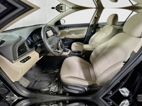 Used 2020 Hyundai Elantra Value Edition FWD image 19