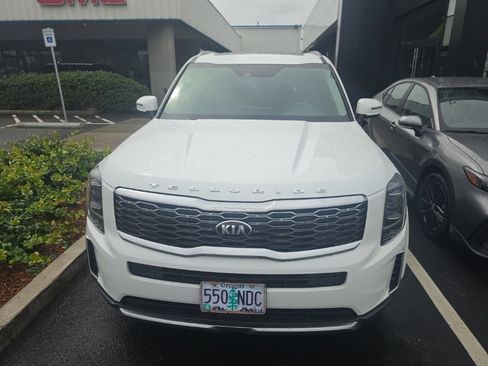 Used 2020 Kia Telluride S FWD image 7