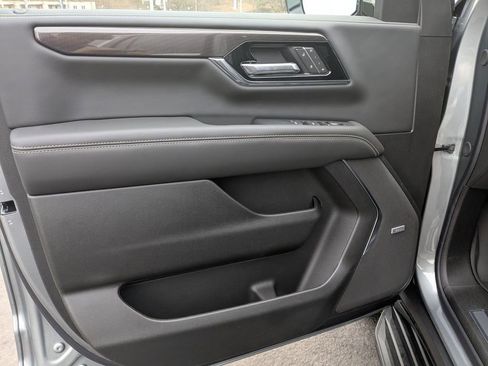 New 2026 GMC Yukon Elevation image 10