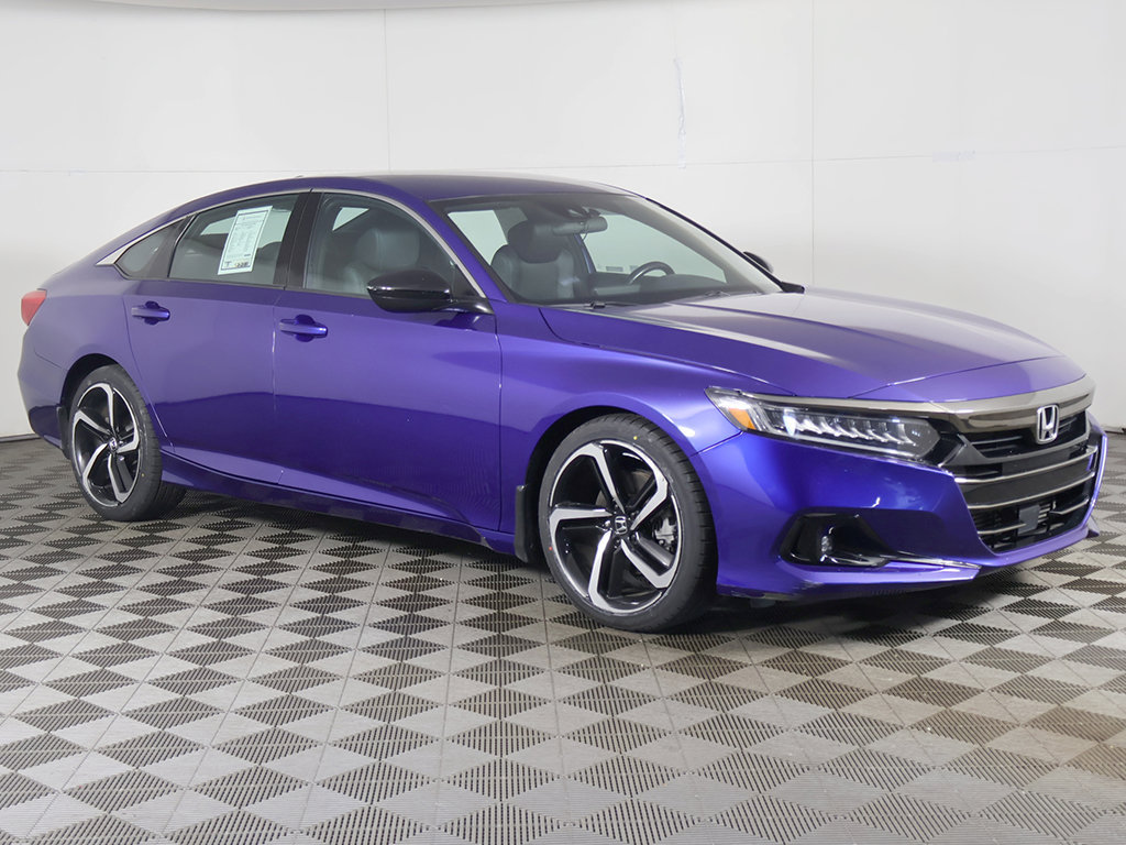 Used 2022 Honda Accord Sport image 3
