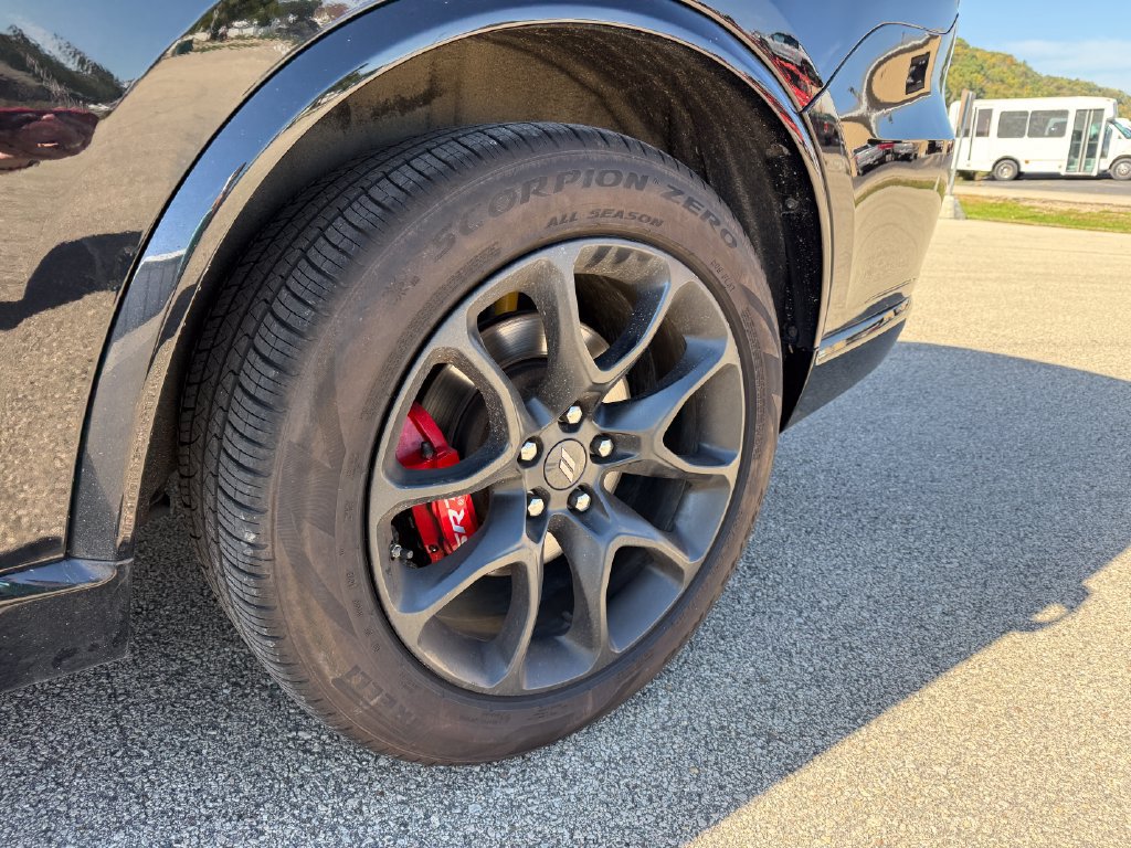 Used 2024 Dodge Durango R/T w/ Tow 'N Go Group AWD/4WD image 16