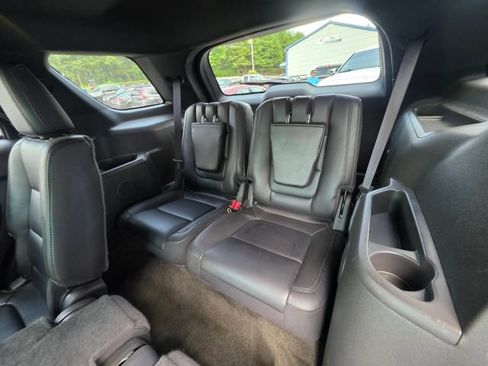 Used 2013 Ford Explorer XLT AWD/4WD image 21