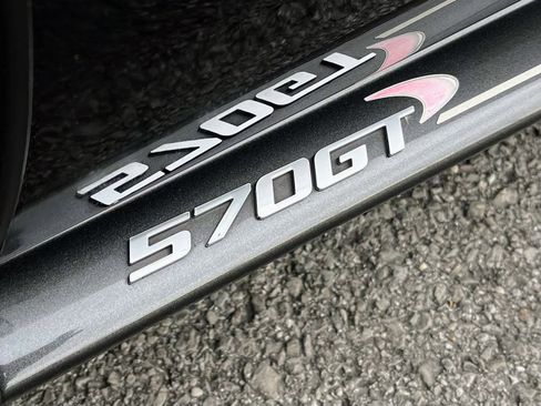 Used 2017 McLaren 570S image 47