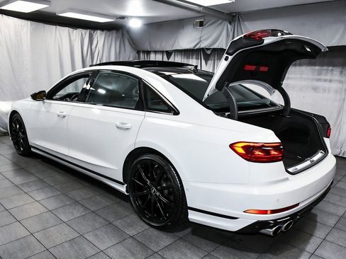 Used 2022 Audi S8 w/ S8 Comfort Plus Package image 82