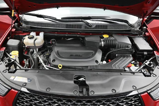 Used 2025 Chrysler Pacifica Limited FWD image 40