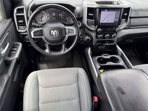 Used 2022 RAM 1500 Big Horn AWD/4WD image 15