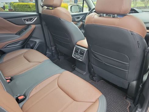 Used 2022 Subaru Forester Touring image 32