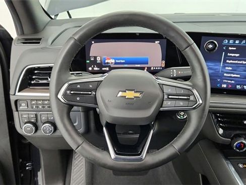 Used 2025 Chevrolet Tahoe Premier image 14