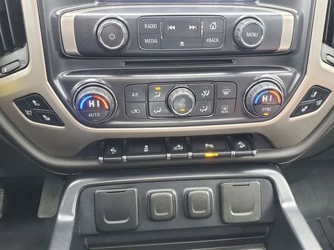 Used 2015 GMC Sierra 1500 Denali image 32