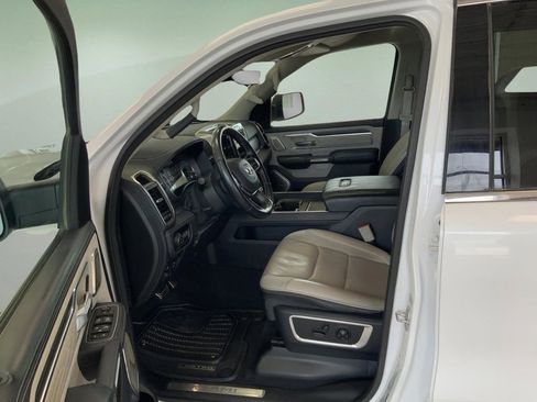 Used 2022 RAM 1500 Limited AWD/4WD image 17