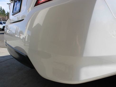 Used 2019 Nissan Versa SV image 27