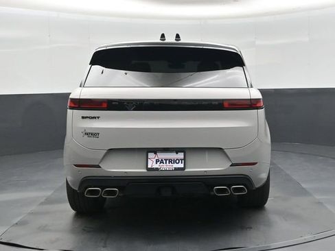 Used 2026 Land Rover Range Rover Sport Autobiography AWD/4WD image 5