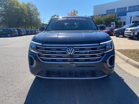 Used 2025 Volkswagen Atlas SEL image 2