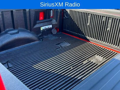 Used 2019 Ford F150 XLT w/ Equipment Group 302A Luxury AWD/4WD image 12