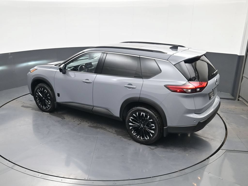Certified 2026 Nissan Rogue Dark Armor FWD image 30