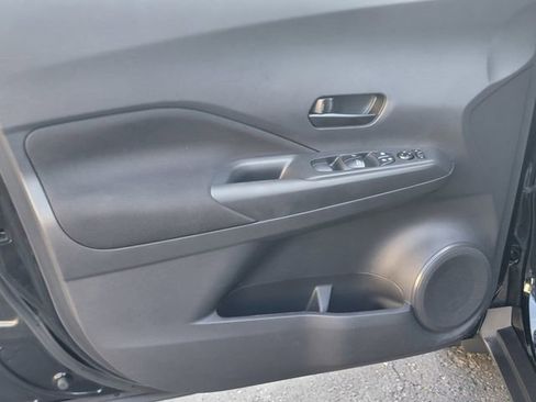 Used 2024 Nissan Kicks S image 10