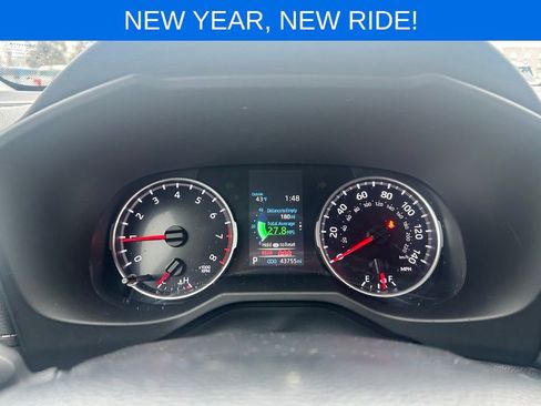 Used 2021 Toyota RAV4 XLE image 32