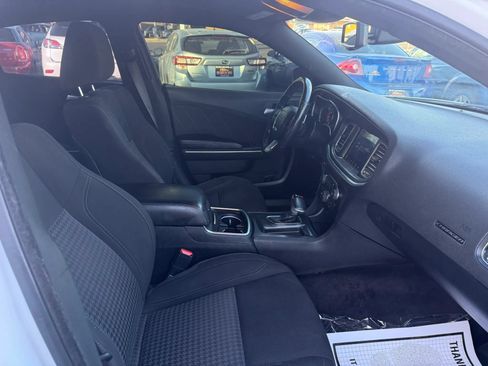 Used 2018 Dodge Charger GT AWD/4WD image 15