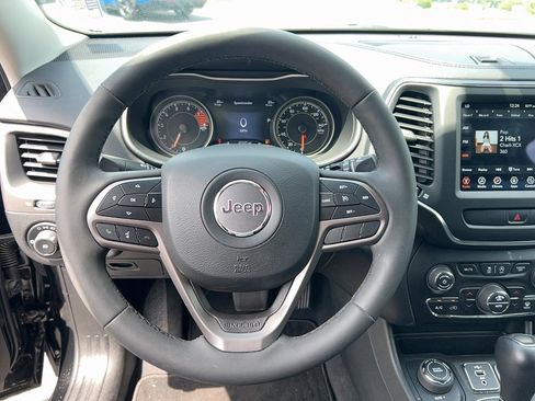 Used 2022 Jeep Cherokee Latitude Lux AWD/4WD image 15