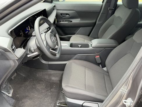 New 2026 Nissan Kicks S w/ Charging Package FWD image 17