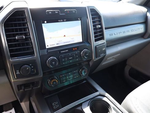 Used 2019 Ford F250 XLT w/ XLT Premium Package AWD/4WD image 15